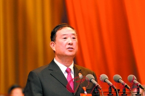 广东省检察院检察长:网络反腐最好实名举报