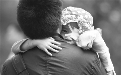 4��Ůͯ��İ���˿��˶�3ָ��������߱ĸ��ͼ��