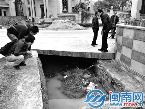 1����ͯʧ��һ�����ڰ����к��ӿ����䱻�˱���