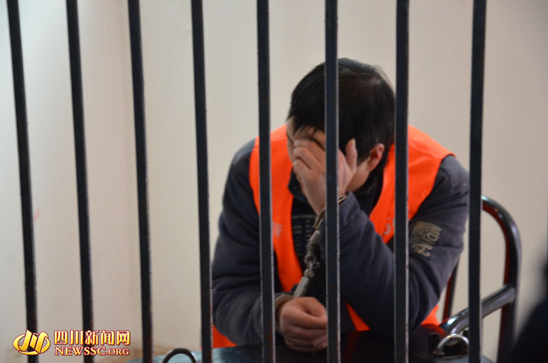 5����ͯ���ھӹ���ɱ����ʬ�ӷ���ÿ������˯