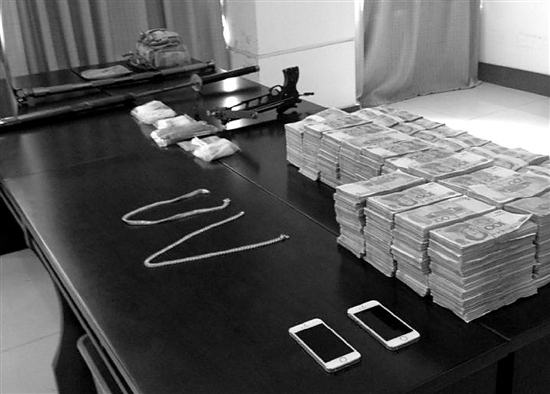 老板晨跑时被绑架三歹徒刚拿到赎金即被抓(图)