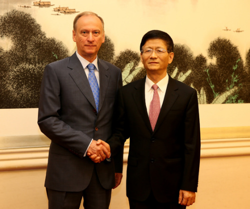 �ж�ִ����ȫ���������״λ����ھ�����