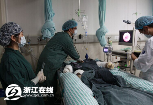 ���ݹ���������6������������ӷ���������ɣ�ͼ��