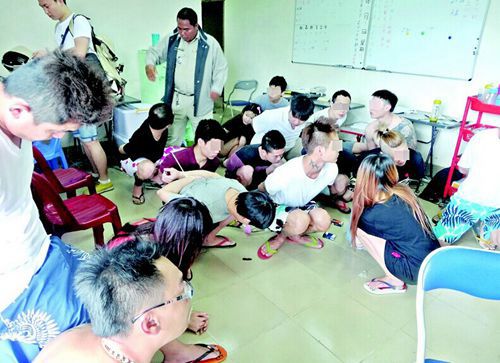 �人����ǧ�ﱼ������կץ��80�˵���թƭ�Ż2��