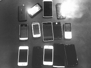 ��С͵�������������ڶ������������͵�ֻ�