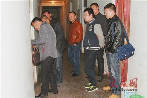 �����������¶�������Ů�Ѳ�ʬ�����ݣ�ͼ��