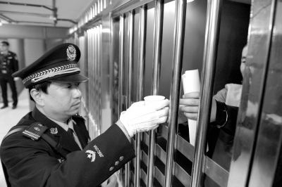 ������������ǰ��������Ȩ������Խ�����Ի�