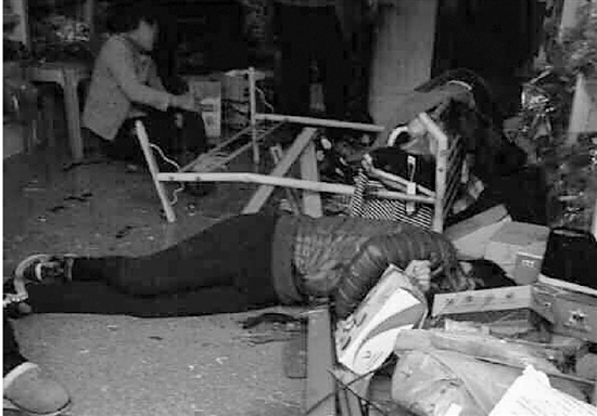 ԽҰ��ͻȻʧ��ײ��ͯװ����1������5������