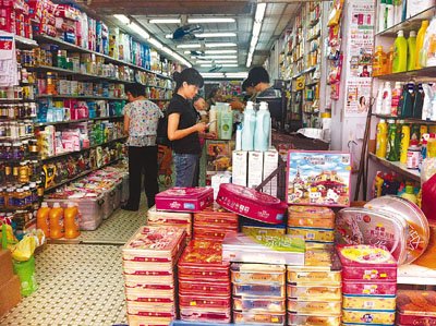 ���ھ�����Ӣ�������۲��±���ͼ��