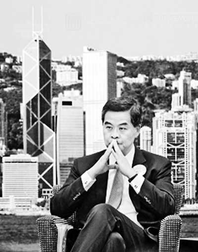 �۲죺�����˸۵ء��ܷ�ס���˵����ң�