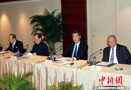 ���12��ȫ���˴����ѡ�ٻ�����ϯ�Ŷ��λ������