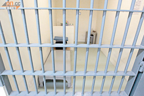 揭秘港神秘牢房"水饭房":监狱的"防火墙"(图)