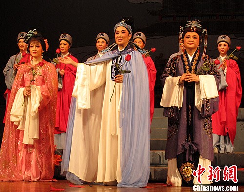 é���Σ��������Լ�������