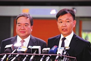 ����ר�ҽ�ʵʱ�������۾ͷ��������дﹲʶ��ͼ��