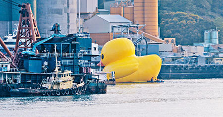 16�׸߻�ɫ��Ѽ�����������������贫��ͼ��