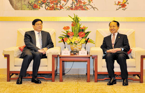 �����츱������żҺ�����ۺ�����ѧ��۾���