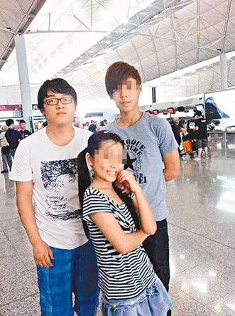 �ڵ�С�ﱻ�����¥����ѹ�������ø����β���