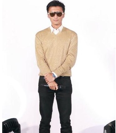 л������Ѹ̸�������з�΢Ц��Ӧ��ʵ�飨ͼ��