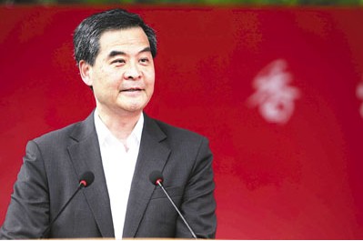 梁振英:调控成果显现楼市“辣招”得罪人都要做