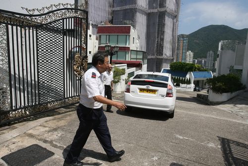 台湾歌后张清芳在港豪宅遭窃百万钻戒被盗(图)