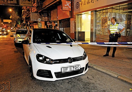 香港警方截停“毒品快餐车”被拘捕男子神志不清