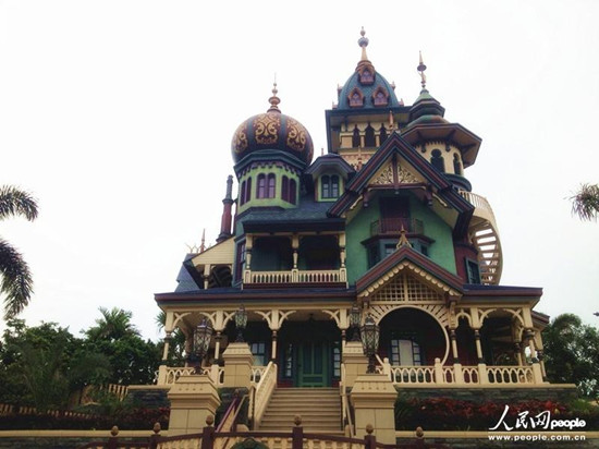 香港迪士尼建3新园区扭亏为盈开业7年后首获利