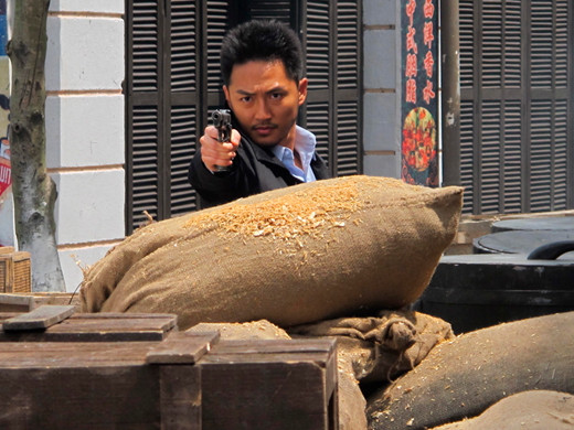 内地片酬丰厚港星“北漂”觅演员真谛