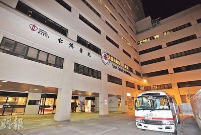 ����Ѯ�Ϻ��ֵ�ҹ��ҽԺ�����߲���ҽ���󾪱���