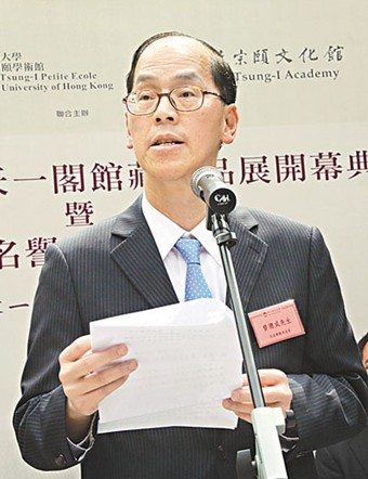 �۸���Ա������������ˡ��߳�ȥ����ֻ��ŷ��