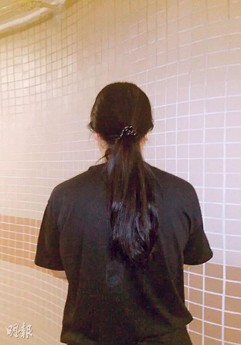 ���9��ѧͯ�ɱ���ϴ����ʱ����ʦŹ��ͼ��