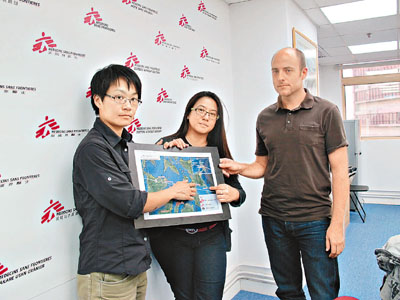 ���ɱ�������һ������л�ʿǰ����Ԯ��ͼ��