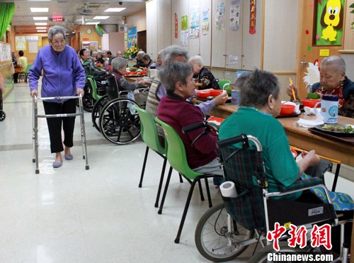 ����͹���ȱ:���ϻ�����Ʋ��ӽ��䡰���ϻ��ϡ�