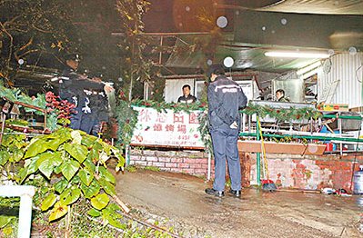 港劫匪因天冷在偷盗现场吃火锅触警报被捉(图)