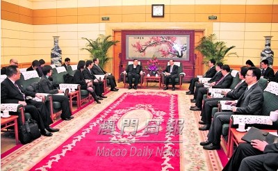 崔世安:不辱使命办好APEC旅游部长会议