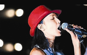 曝张曼玉签约摩登天空已开始筹备个人专辑