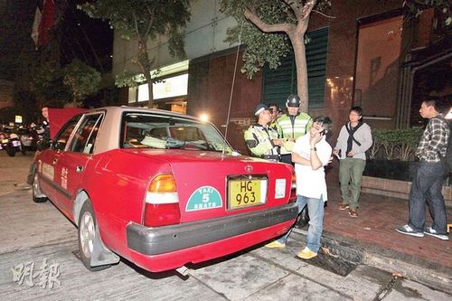 ��۾�Ա���οͲ顰�ڵġ�˾�����շѱ��в�