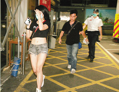 �������Ů�Ӿư�������ɧ������ͦ������������