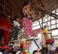 ��ۡ�ƮɫѲ�Ρ����͸���ģ�¡����ǡ���ɫ