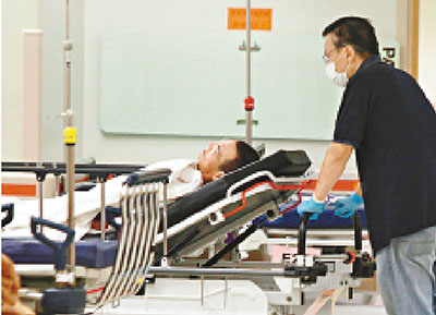 ���һ���˾ƺ����������蹫������3����ҽ