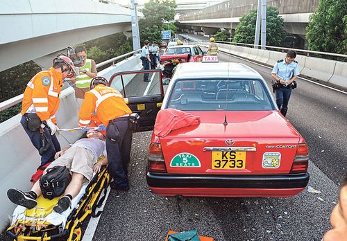 ��۳��⳵˾���Ƽ���3��������ײ��ͼ��