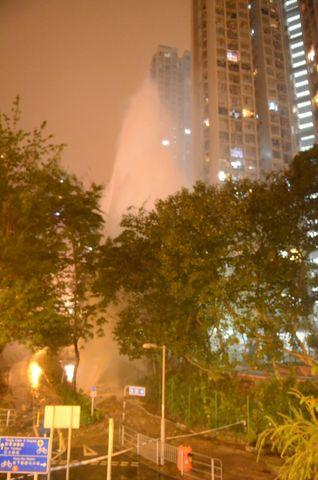 ���һ����ˮ�ܱ������8�׸�ˮ����ͼ��