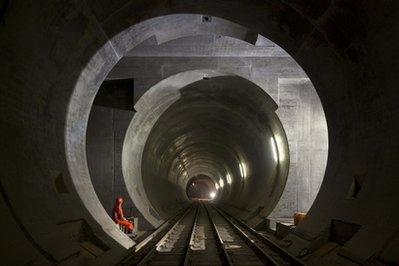 加林山隧道图片