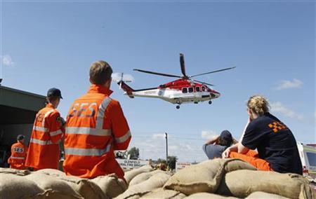 �Ĵ������������ˮ��Ϯ�����˽�����ɢ��ͼ��