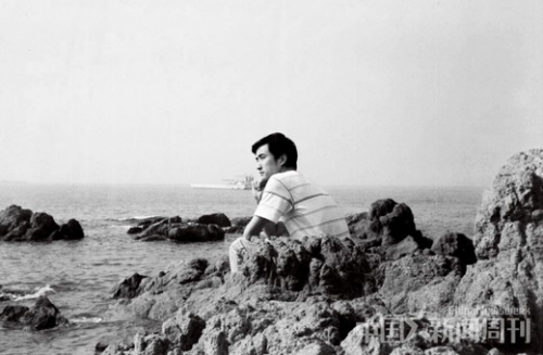 ���������������Ա���ٽ����¹�ϵ�����˷ܣ�3��