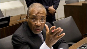 ���ʷ�ͥ�д���������ǰ��ͳ̩�շ�ս���ͼ��