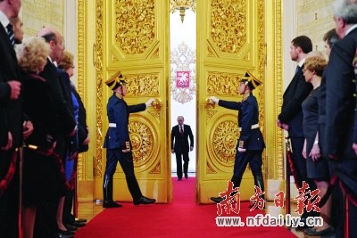 �����Ʒ�չ�����Ƕ���Ҫ��ս���������Դ����