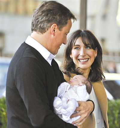 ���ʵ�Ů��2������ɷ�������һŮ�ѡ�����ʷ��2��