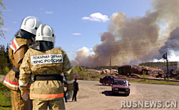 ��Զ��һ��ҩ��׼�����ٵ�ҩʱ��ը1�����ˣ�ͼ��