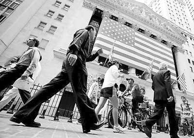 2012��������ҵ����¥�е��Ծ��÷�չǰ������