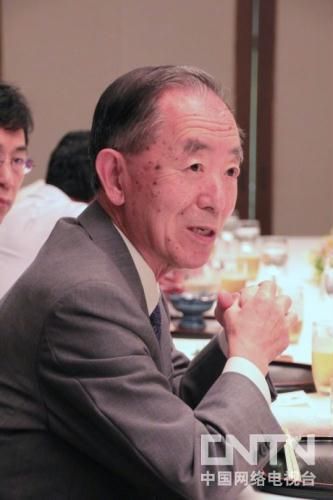 ��ý��פ����ʹ������һ��Ϊ˵�滰���ε�Ǹ